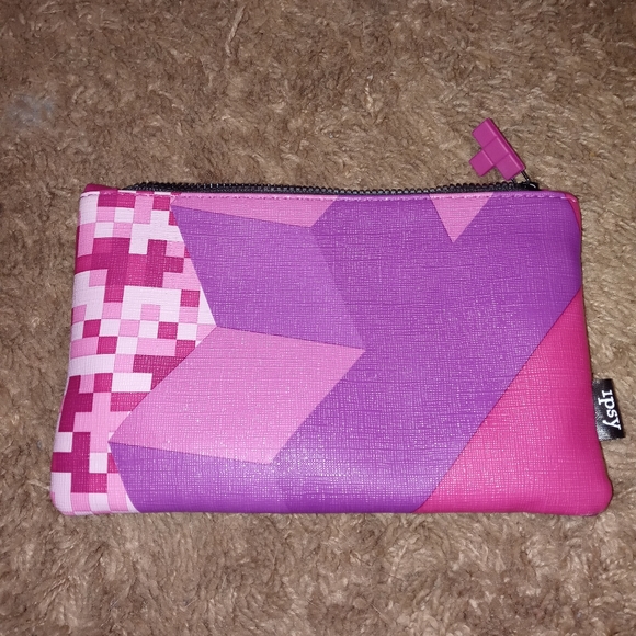 IPSY Make-up Bags - Picture 5 of 5